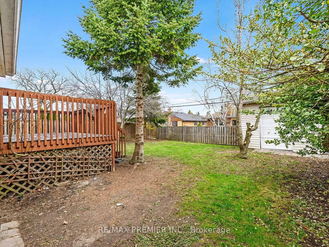 Photo 37 of 9 Templar Drive, Etobicoke, Kingsview Village-The Westway — HOMEH