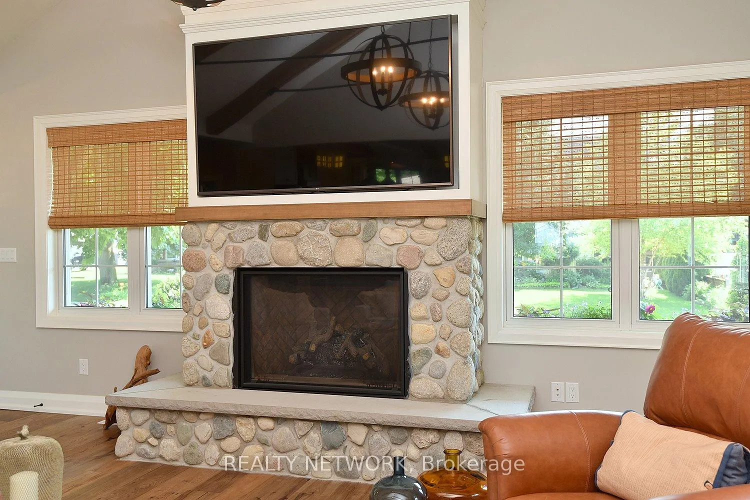 Photo 10 of 26 Corbett Avenue, St. Catharines, Port Dalhousie — HOMEH