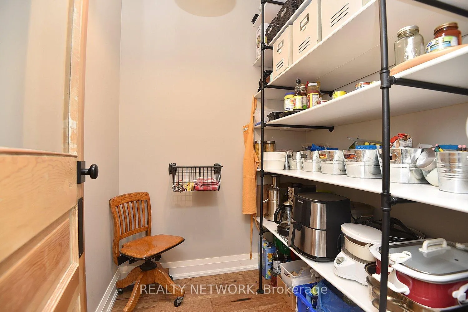 Photo 26 of 26 Corbett Avenue, St. Catharines, Port Dalhousie — HOMEH