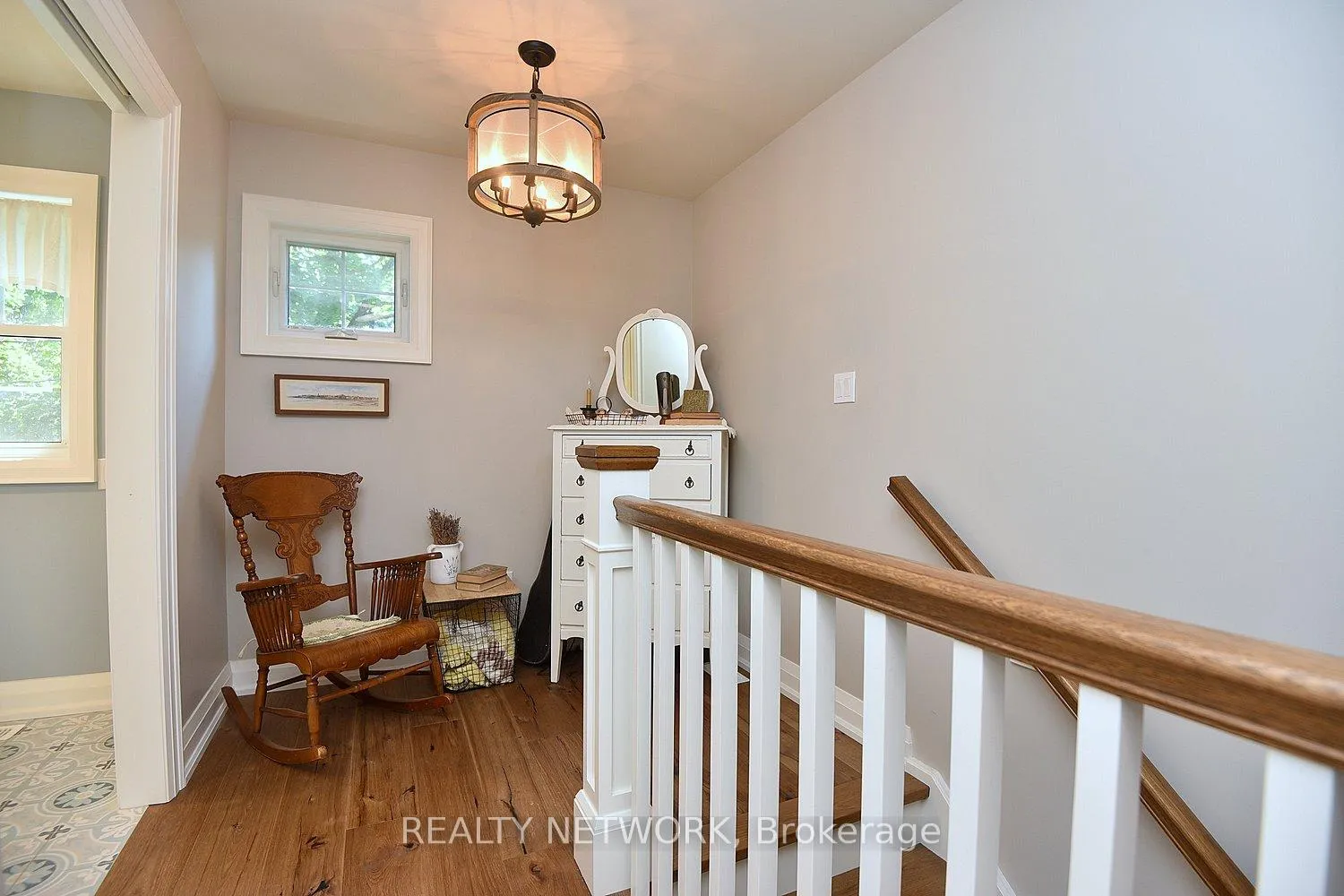 Photo 28 of 26 Corbett Avenue, St. Catharines, Port Dalhousie — HOMEH