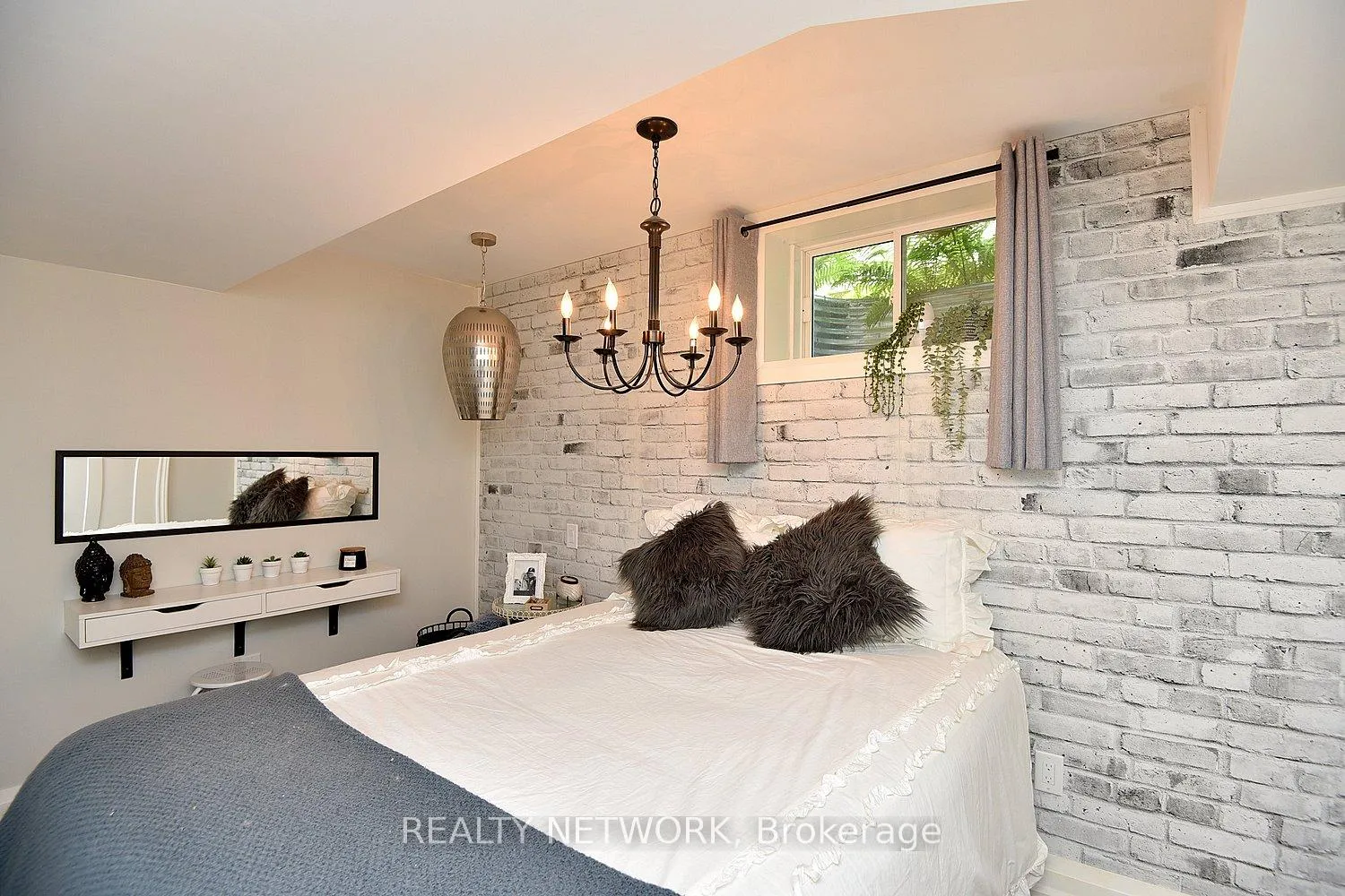 Photo 44 of 26 Corbett Avenue, St. Catharines, Port Dalhousie — HOMEH