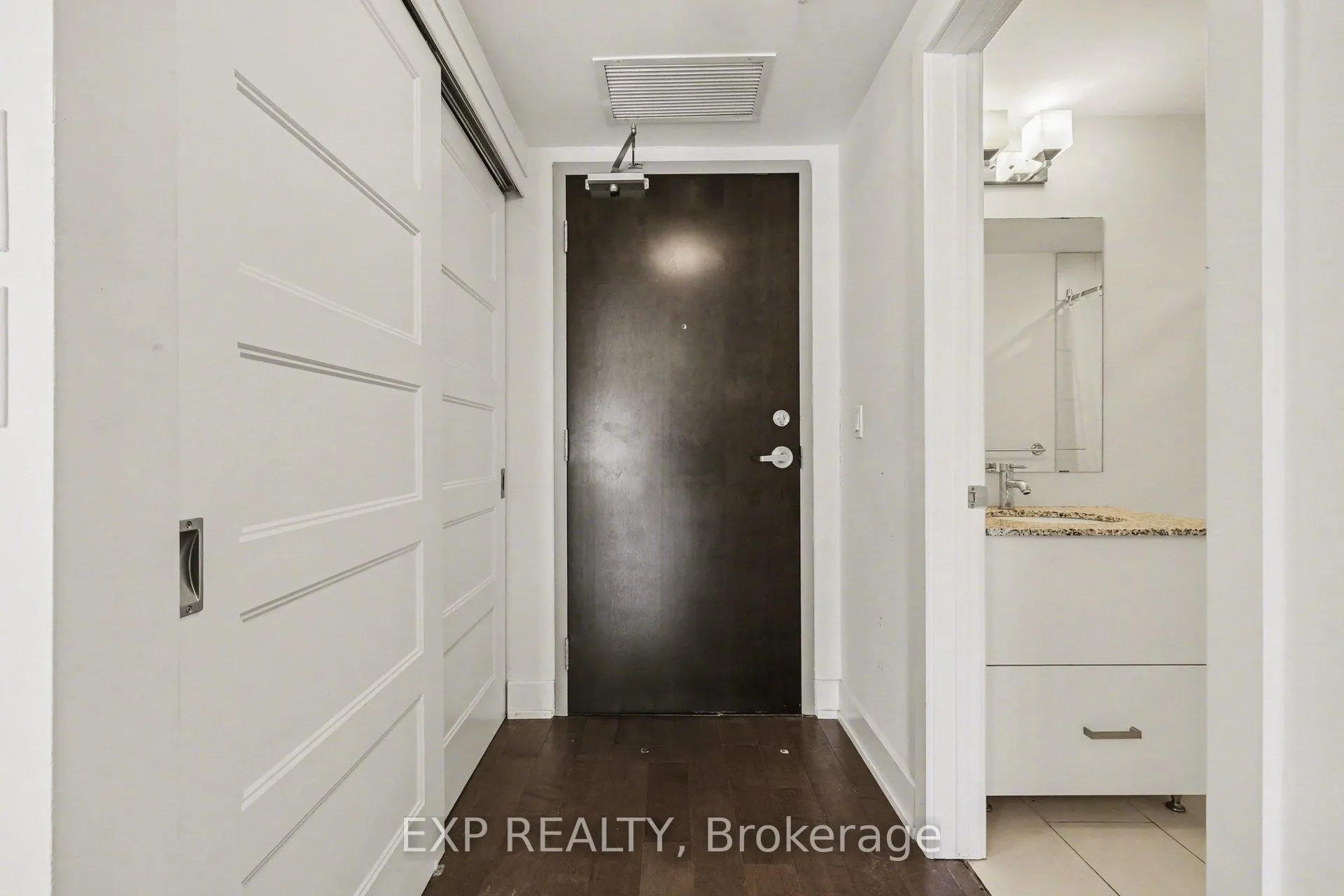 Photo 4 of Unit 110, 2785 Baseline Road, Ottawa, Redwood Park — HOMEH