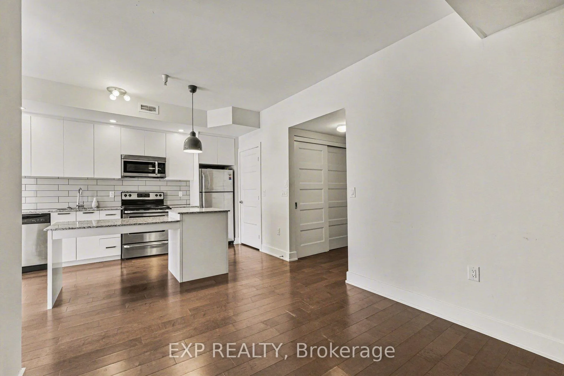 Photo 7 of Unit 110, 2785 Baseline Road, Ottawa, Redwood Park — HOMEH