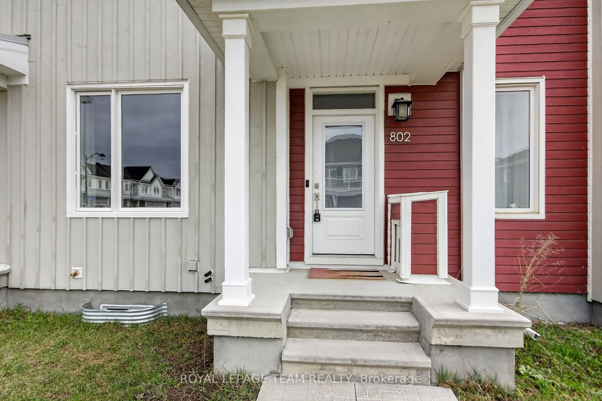 Photo 3 of 802 Bascule Place, Ottawa, Richmond — HOMEH