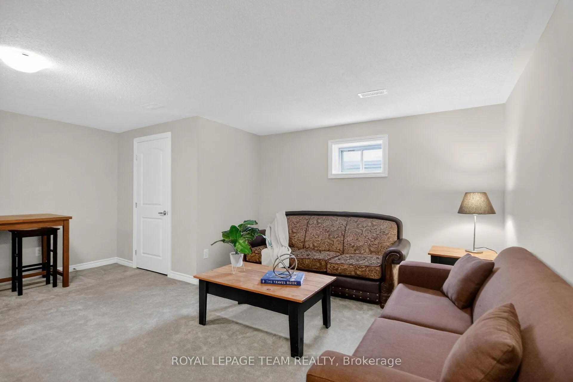 Photo 24 of 802 Bascule Place, Ottawa, Richmond — HOMEH