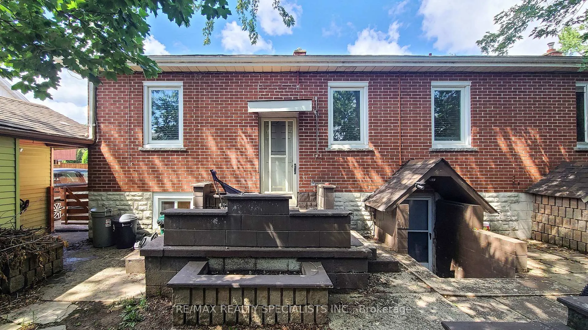Photo 43 of 1306-08 Leighland Road, Burlington, Freeman — HOMEH