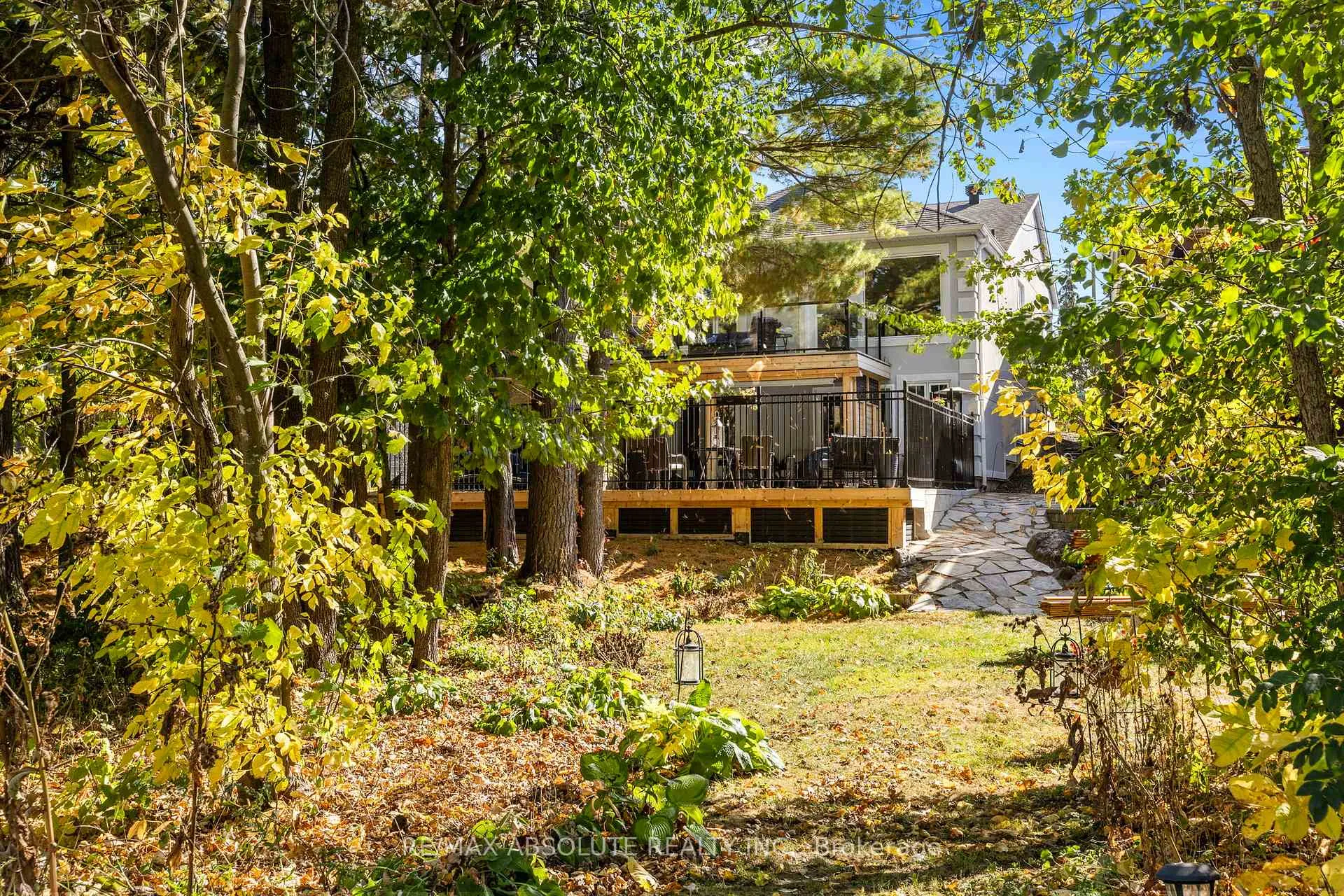 Photo 45 of 52 Stonecroft Terrace, Ottawa, Kanata - Kanata Lakes/Heritage Hills — HOMEH