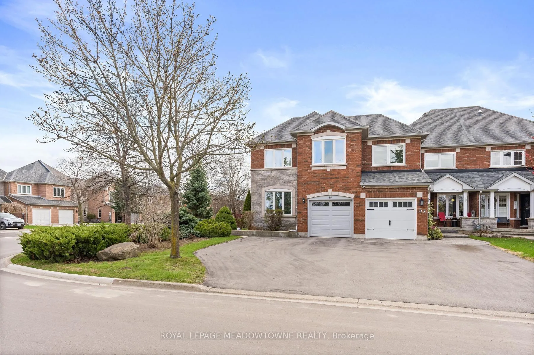 Photo 2 of 55 James Young Drive, Halton Hills, Georgetown — HOMEH