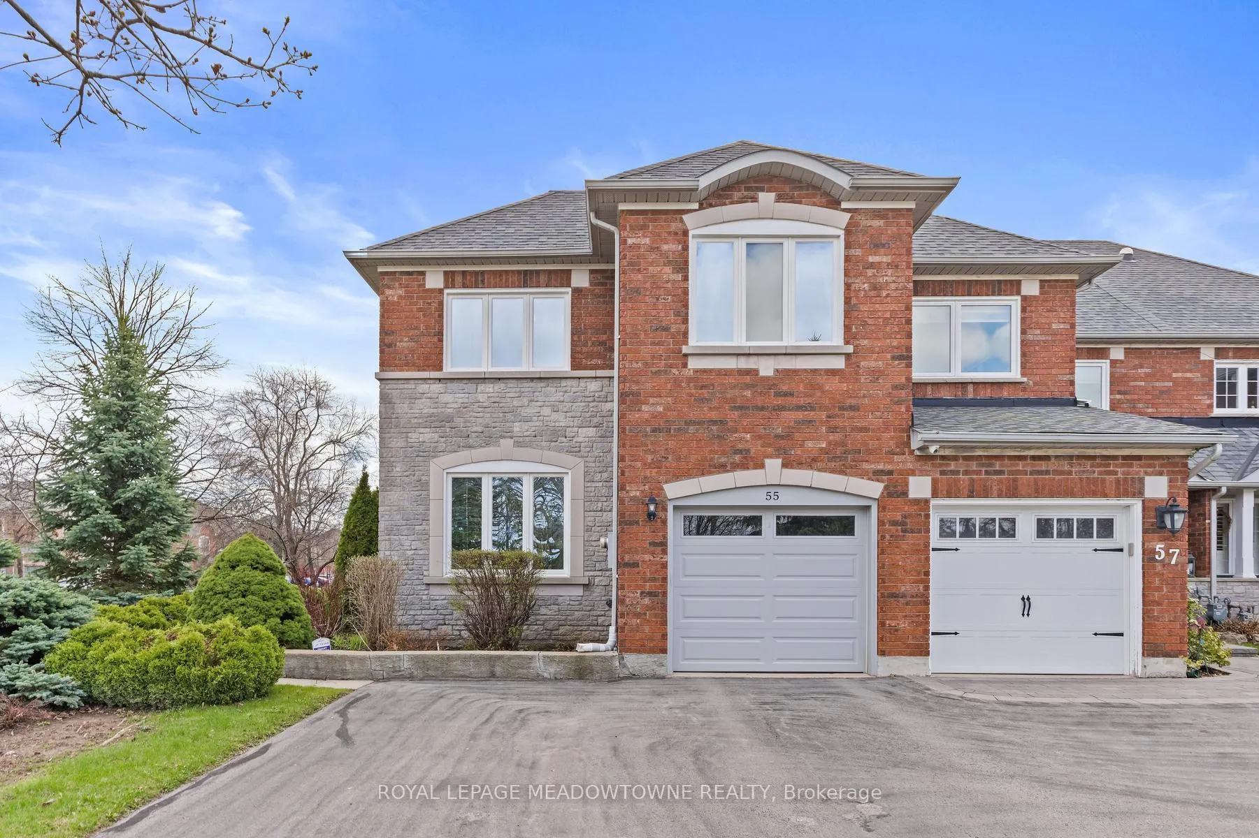 Photo 3 of 55 James Young Drive, Halton Hills, Georgetown — HOMEH