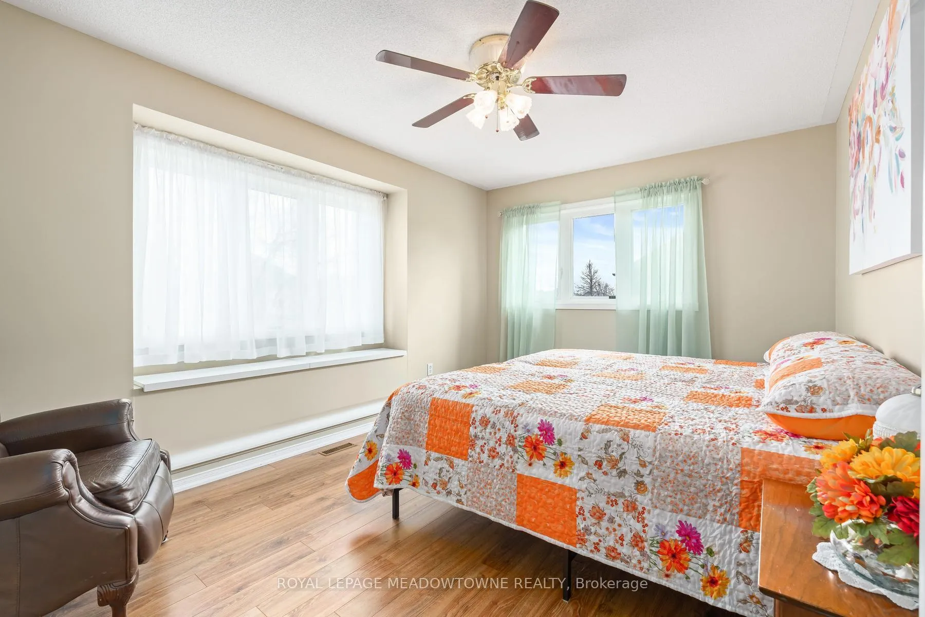 Photo 31 of 55 James Young Drive, Halton Hills, Georgetown — HOMEH