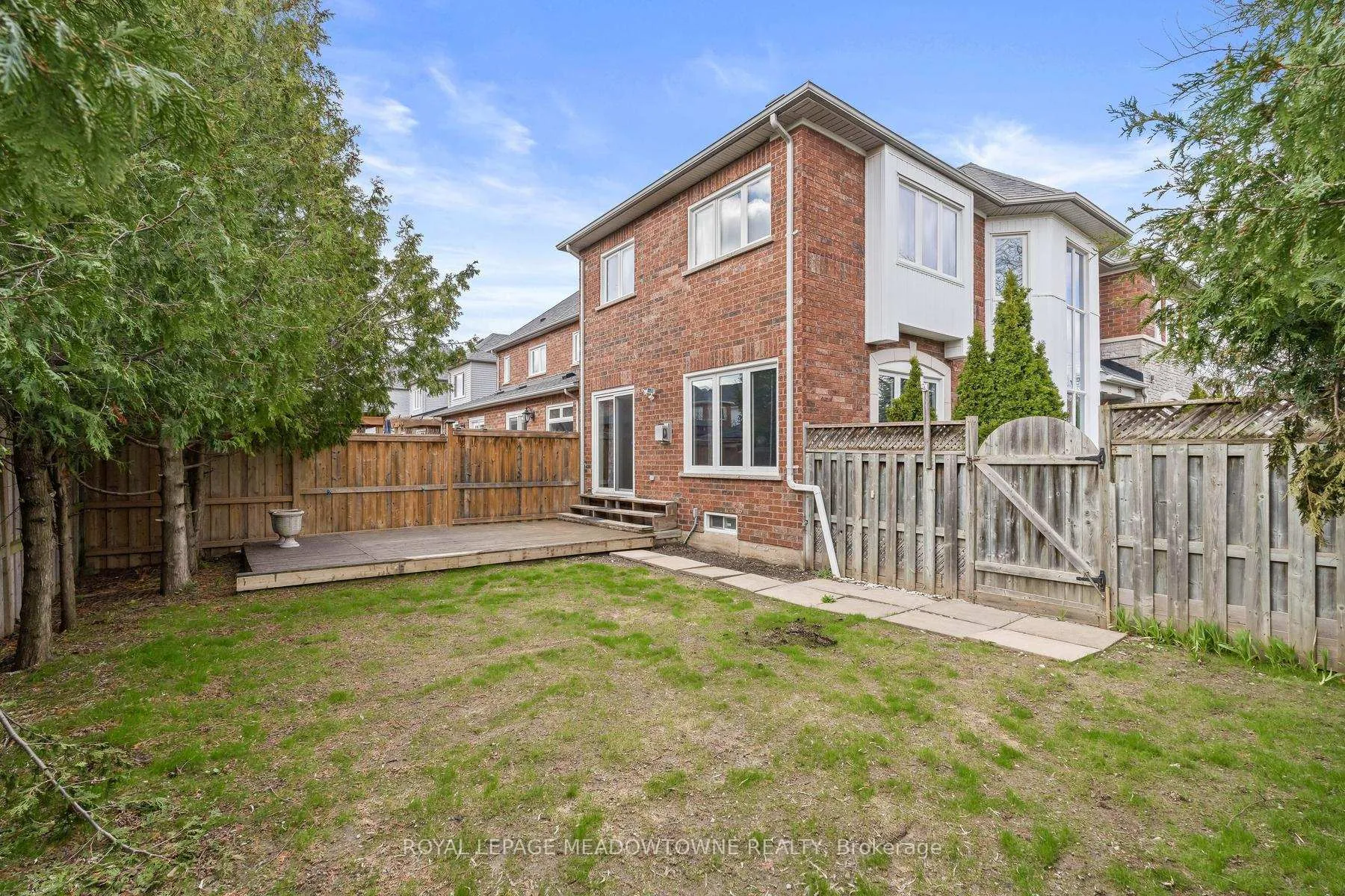 Photo 46 of 55 James Young Drive, Halton Hills, Georgetown — HOMEH