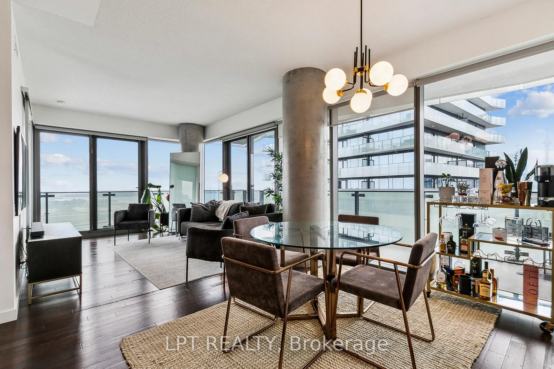 Photo 7 of Unit 1510, 390 Cherry Street, Toronto, Waterfront Communities — HOMEH