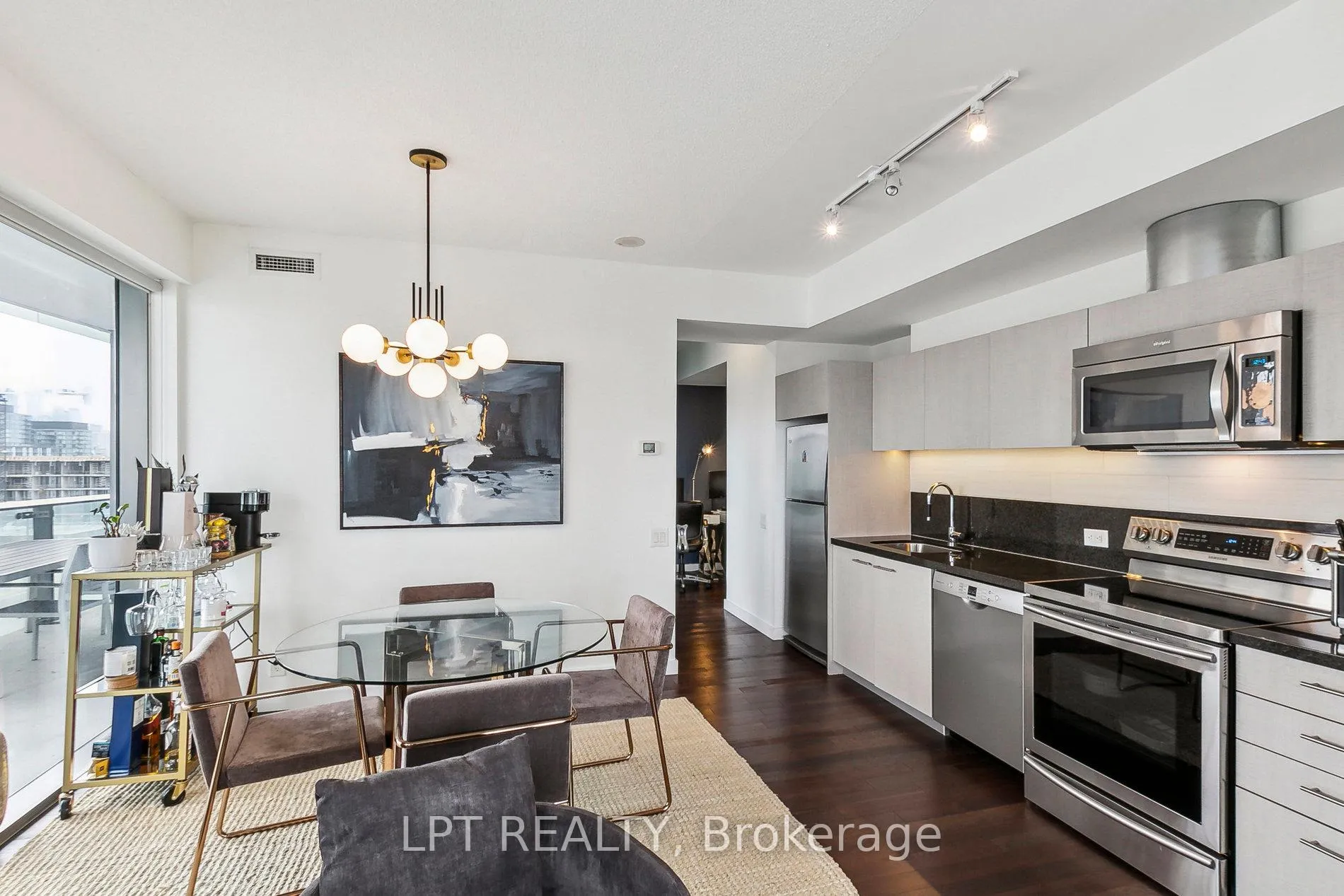 Photo 10 of Unit 1510, 390 Cherry Street, Toronto, Waterfront Communities — HOMEH