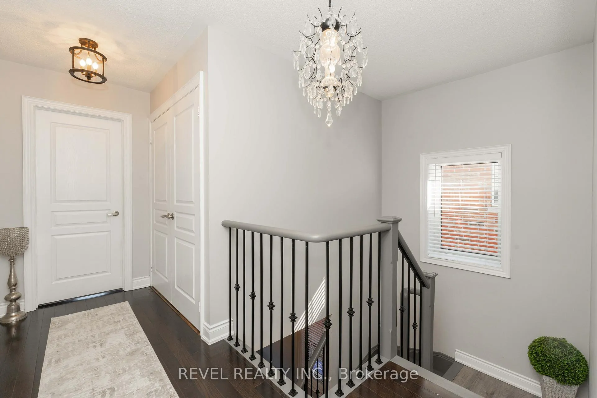Photo 12 of 18 Jackson Drive, New Tecumseth, Tottenham — HOMEH