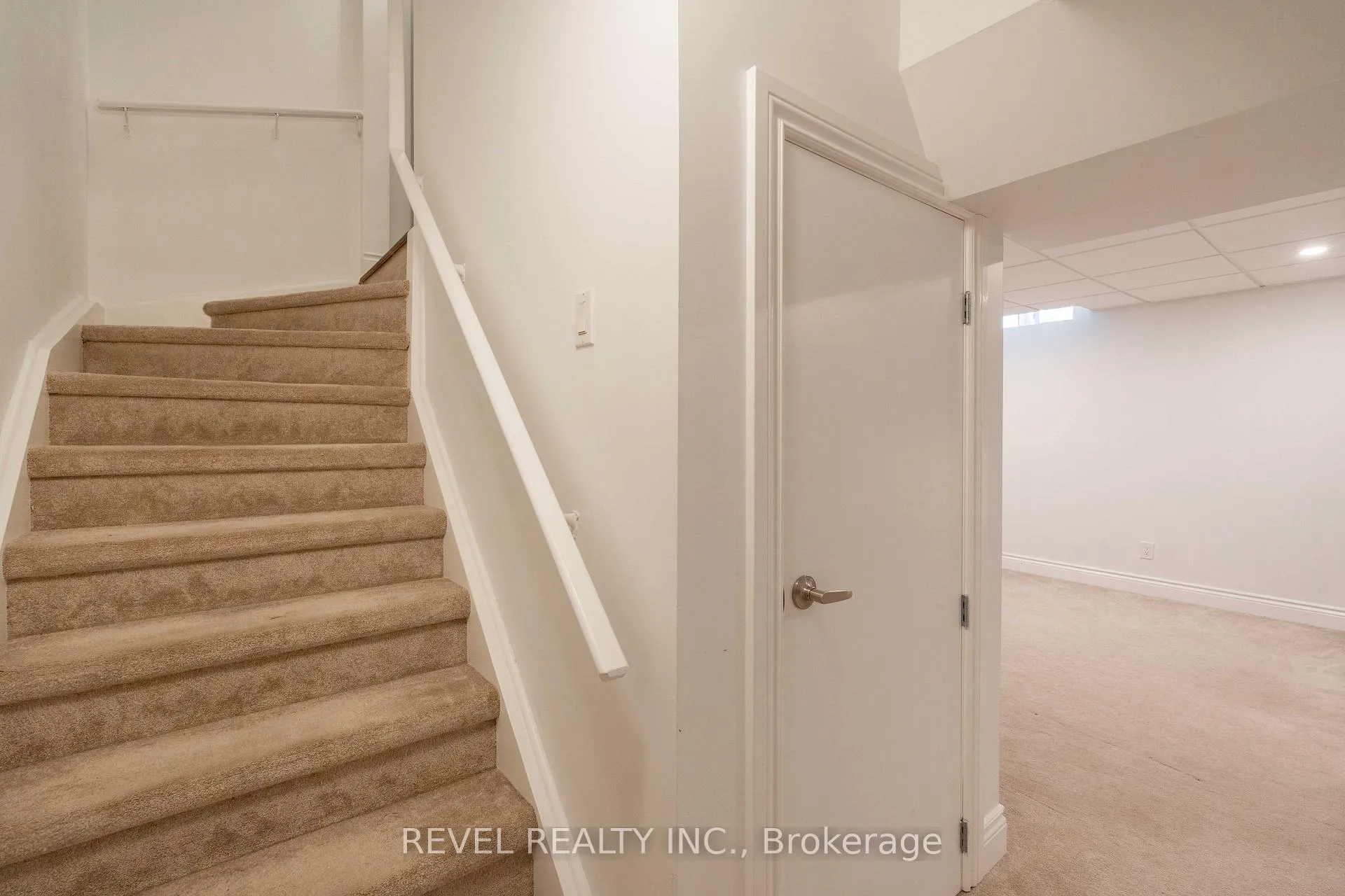 Photo 20 of 18 Jackson Drive, New Tecumseth, Tottenham — HOMEH