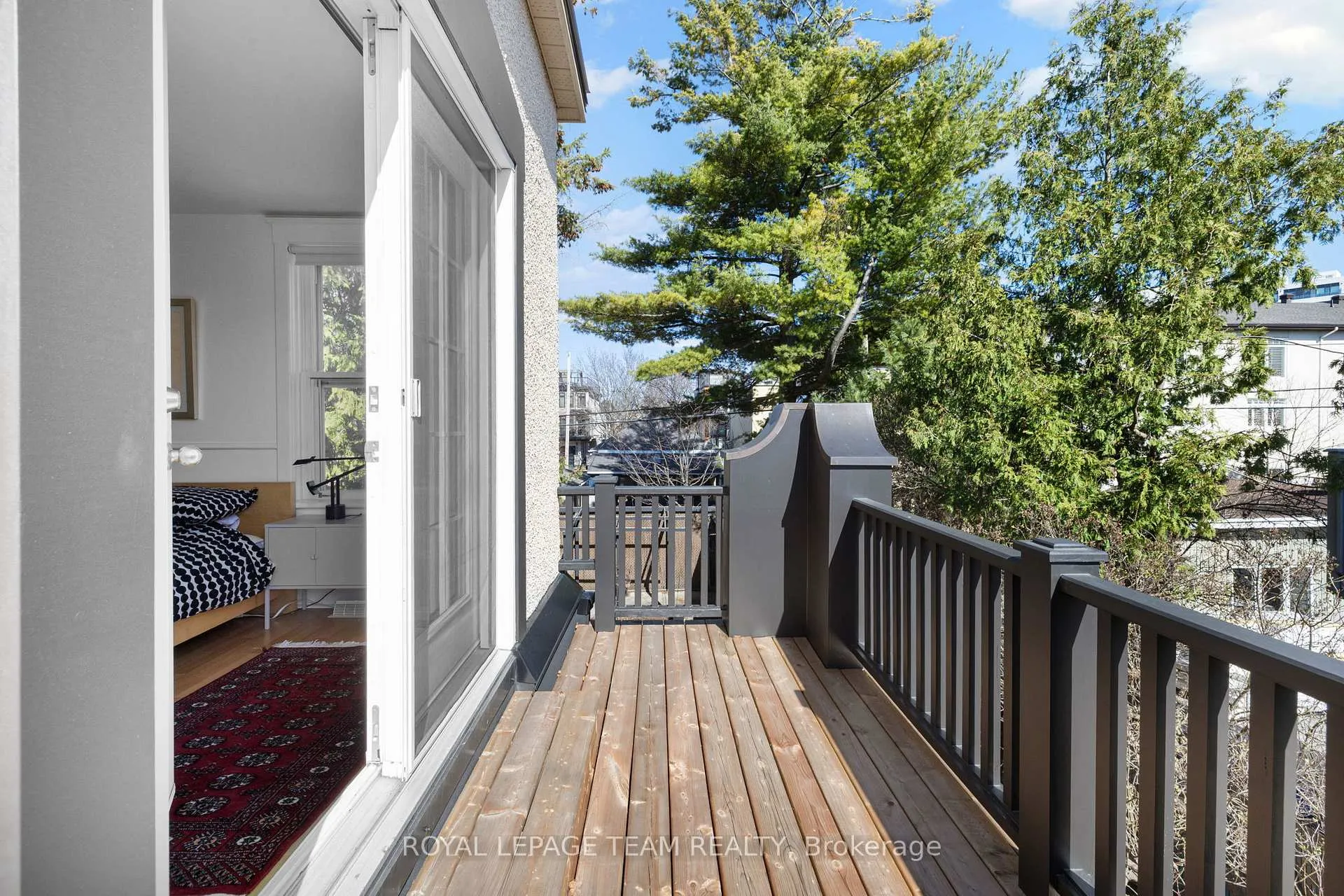 Photo 12 of 45 Springfield Road, Ottawa, Lindenlea — HOMEH