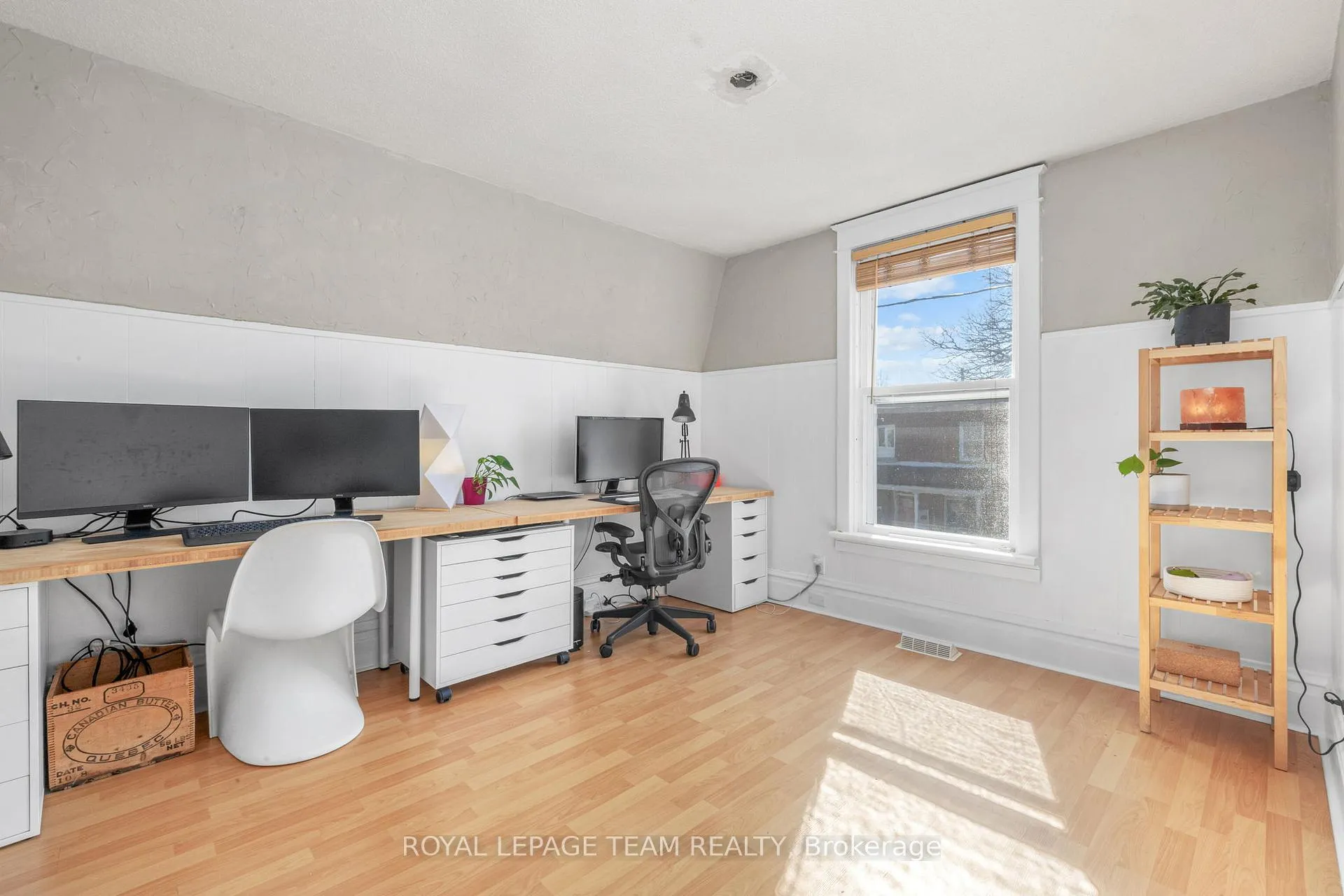 Photo 17 of 45 Springfield Road, Ottawa, Lindenlea — HOMEH