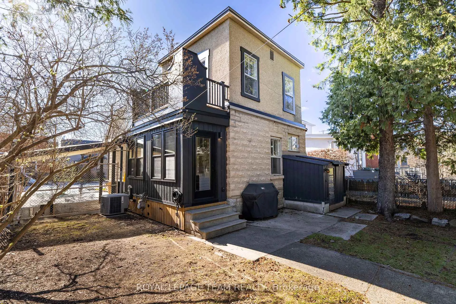Photo 20 of 45 Springfield Road, Ottawa, Lindenlea — HOMEH