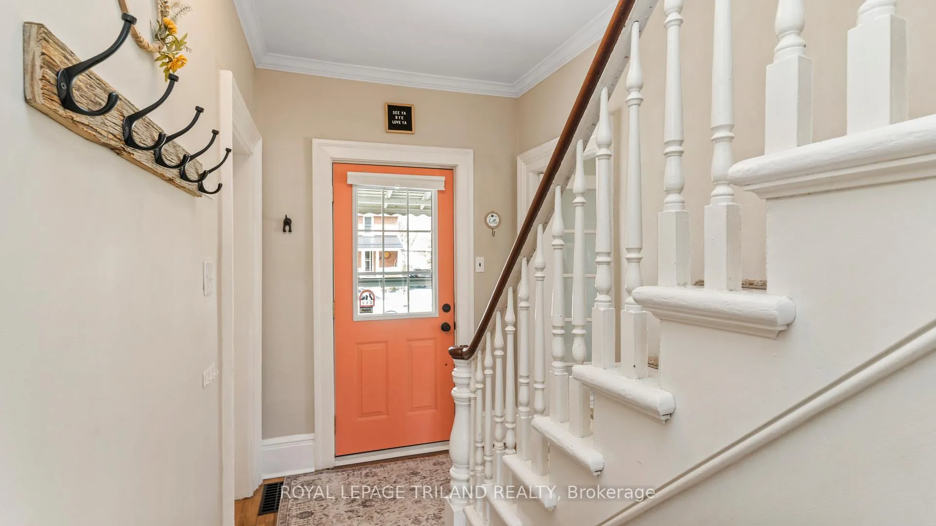 Photo 5 of 85 Maple Street, St. Thomas — HOMEH
