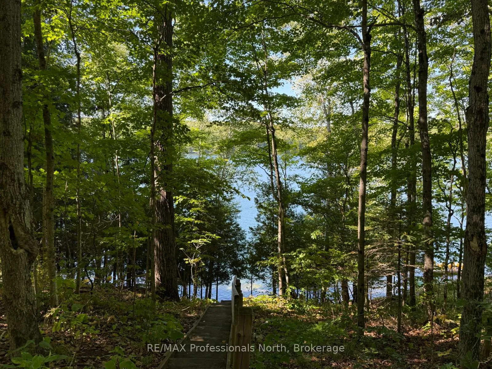 Photo 5 of 1025 Manitou Road, Minden Hills, Lutterworth — HOMEH