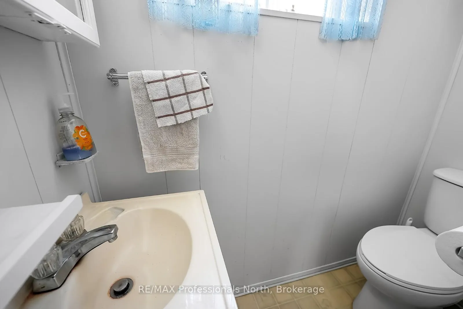 Photo 21 of 1025 Manitou Road, Minden Hills, Lutterworth — HOMEH
