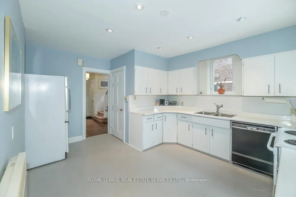 Photo 16 of 416 Rosemary Road, Toronto, Forest Hill South — HOMEH