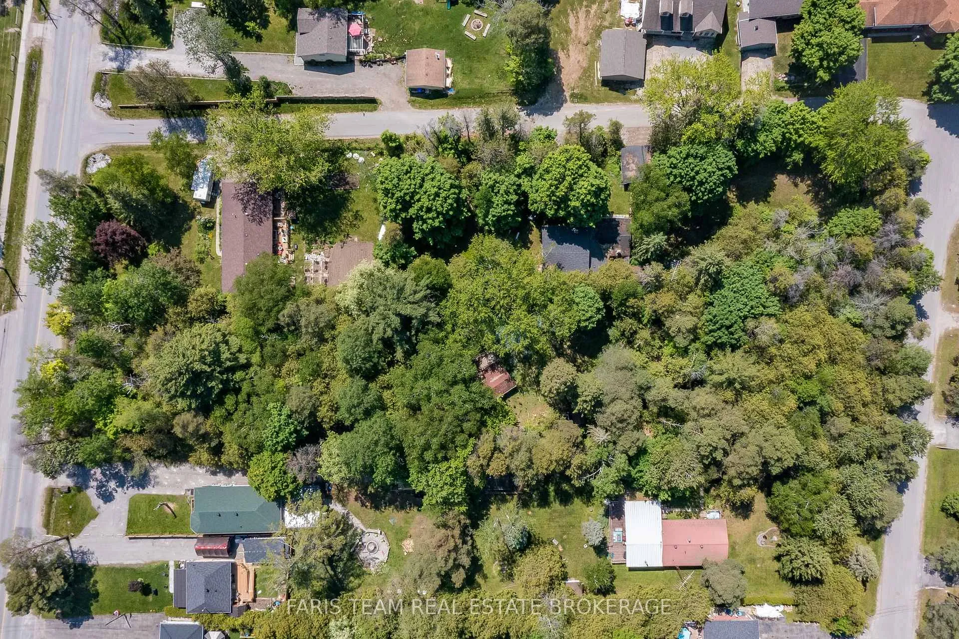 Photo 2 of 2144 25th Side Road, Innisfil, Alcona — HOMEH