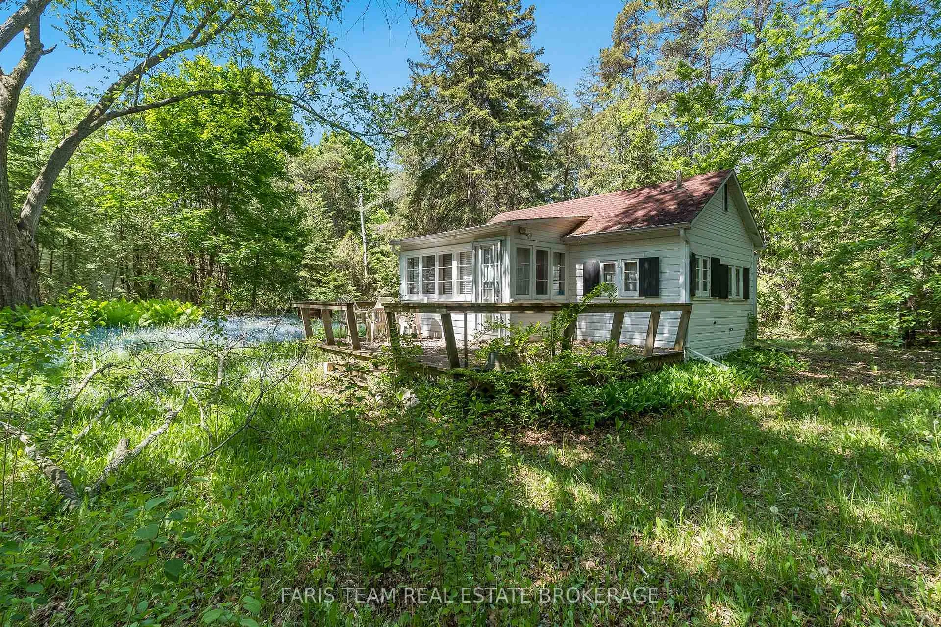 Photo 6 of 2144 25th Side Road, Innisfil, Alcona — HOMEH