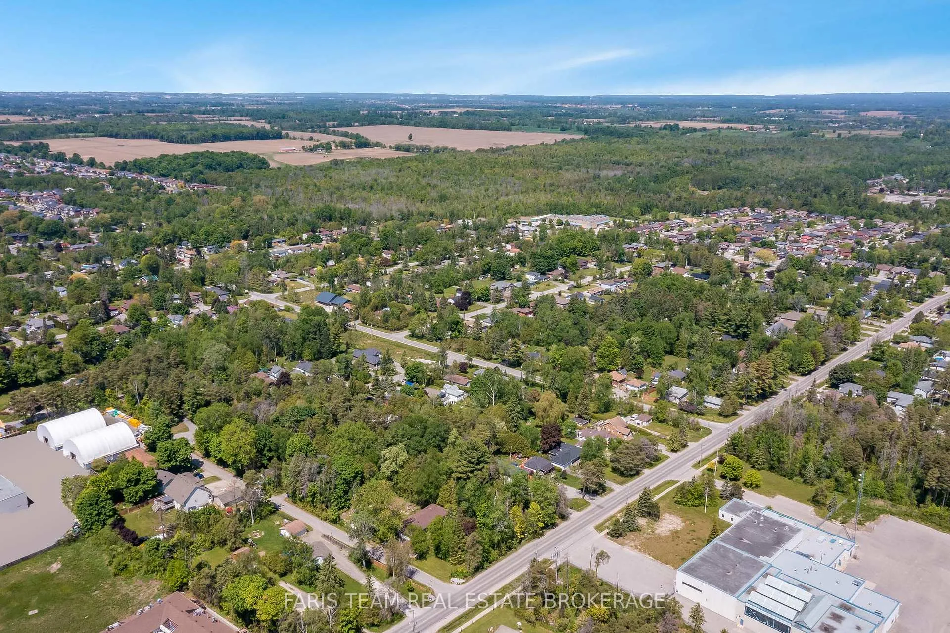 Photo 10 of 2144 25th Side Road, Innisfil, Alcona — HOMEH