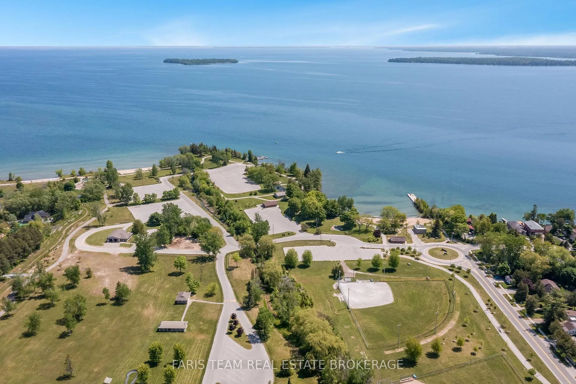 Photo 12 of 2144 25th Side Road, Innisfil, Alcona — HOMEH