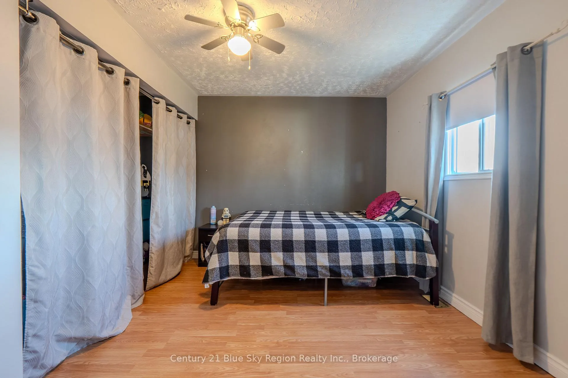 Photo 28 of 203 Hillcrest Avenue, North Bay, Central — HOMEH