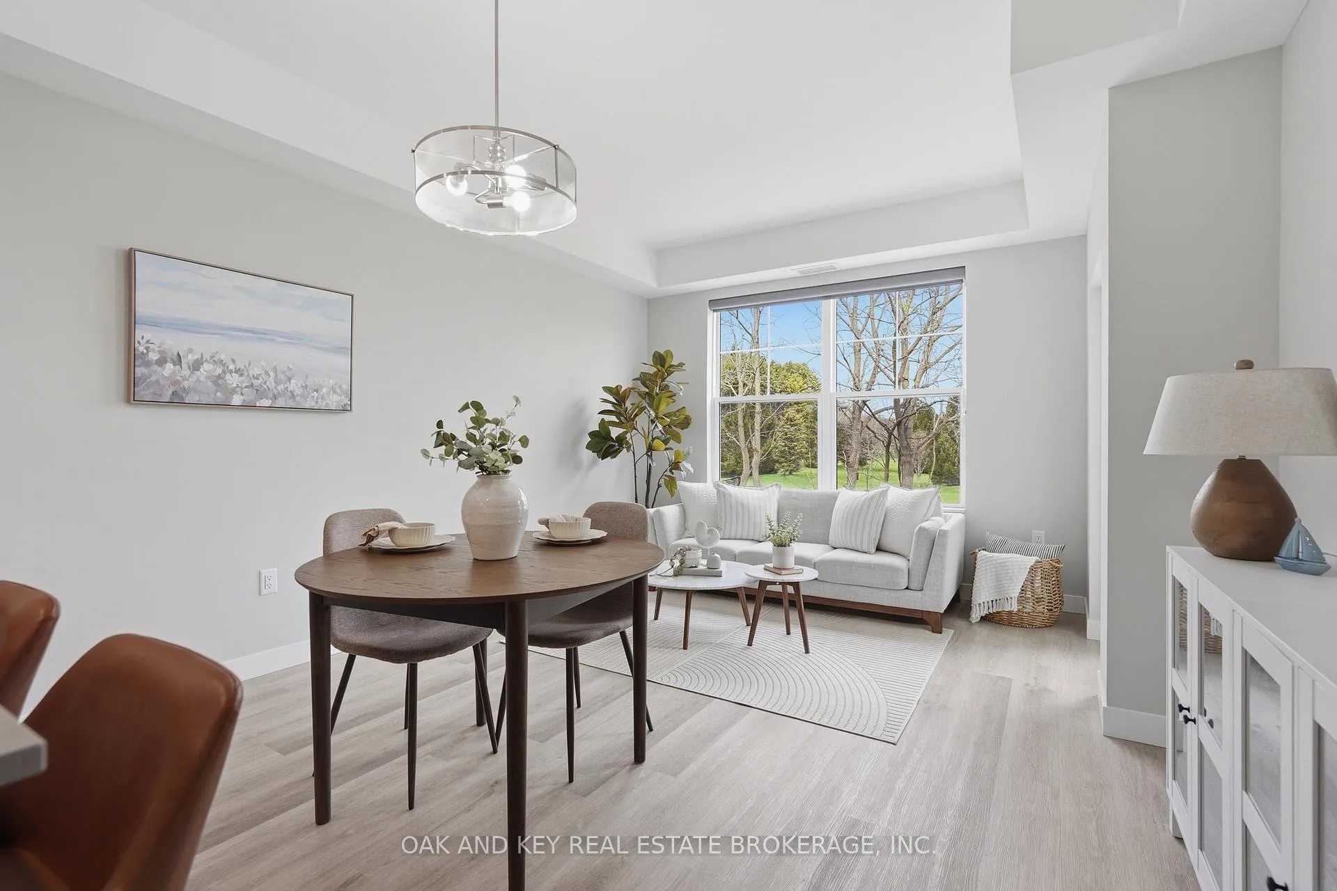 Photo 12 of Unit 203, 100 The Promenade, Southwold, Rural Southwold — HOMEH