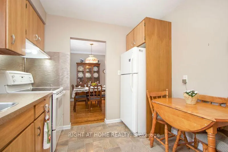 Photo 6 of 295 Central Park Boulevard N, Oshawa, O'Neill — HOMEH