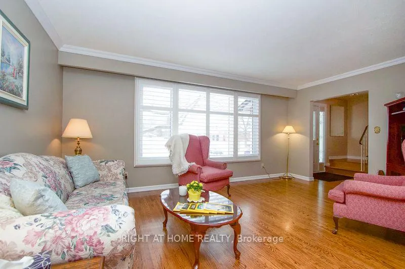 Photo 10 of 295 Central Park Boulevard N, Oshawa, O'Neill — HOMEH