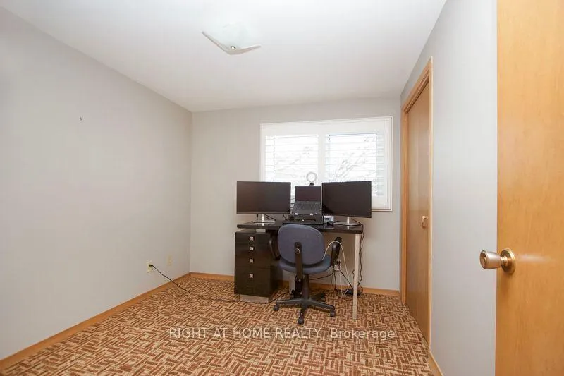 Photo 15 of 295 Central Park Boulevard N, Oshawa, O'Neill — HOMEH