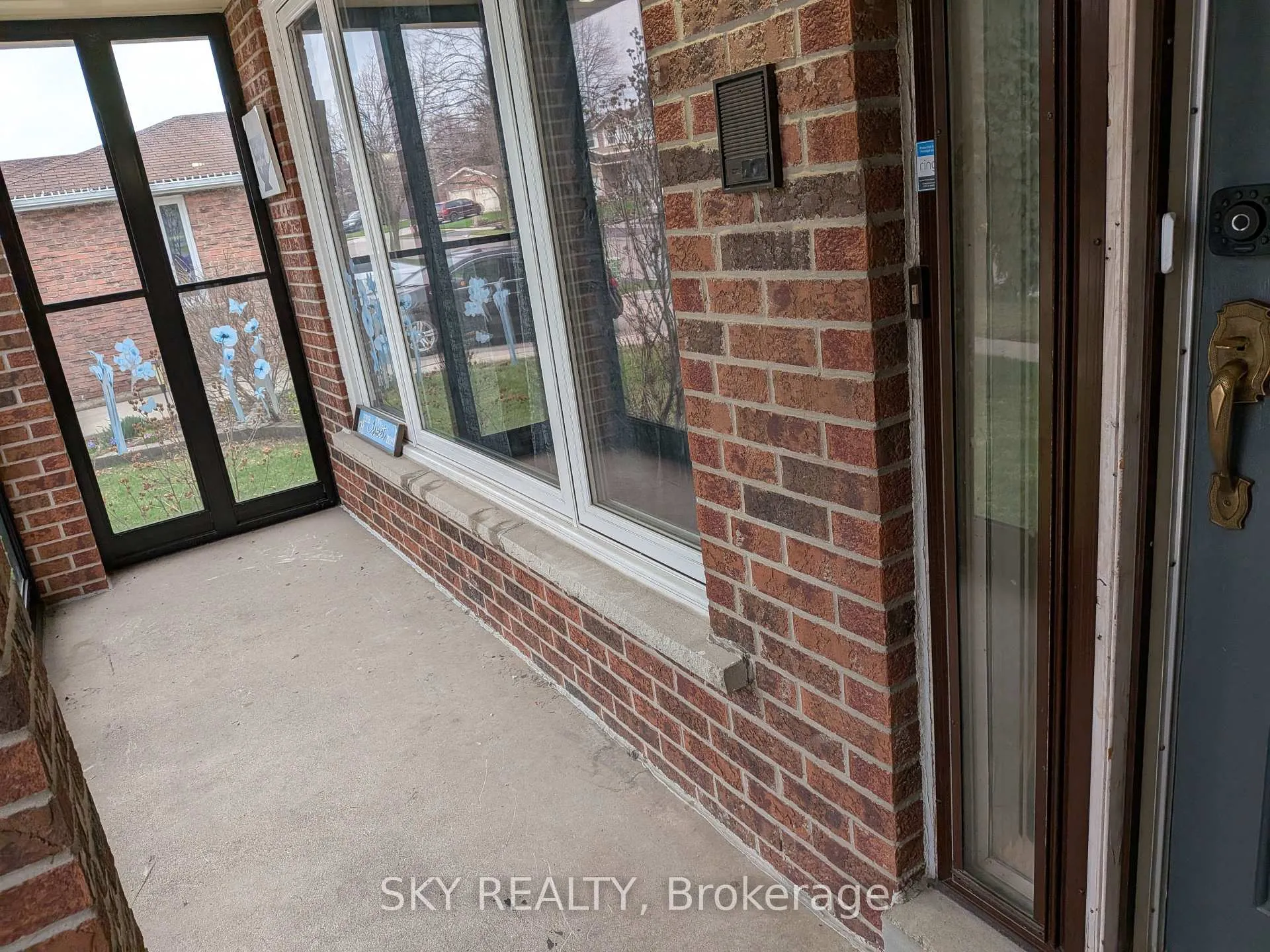 Photo 2 of Unit Upper, 3 Panorama Crescent, Brampton, Northgate — HOMEH