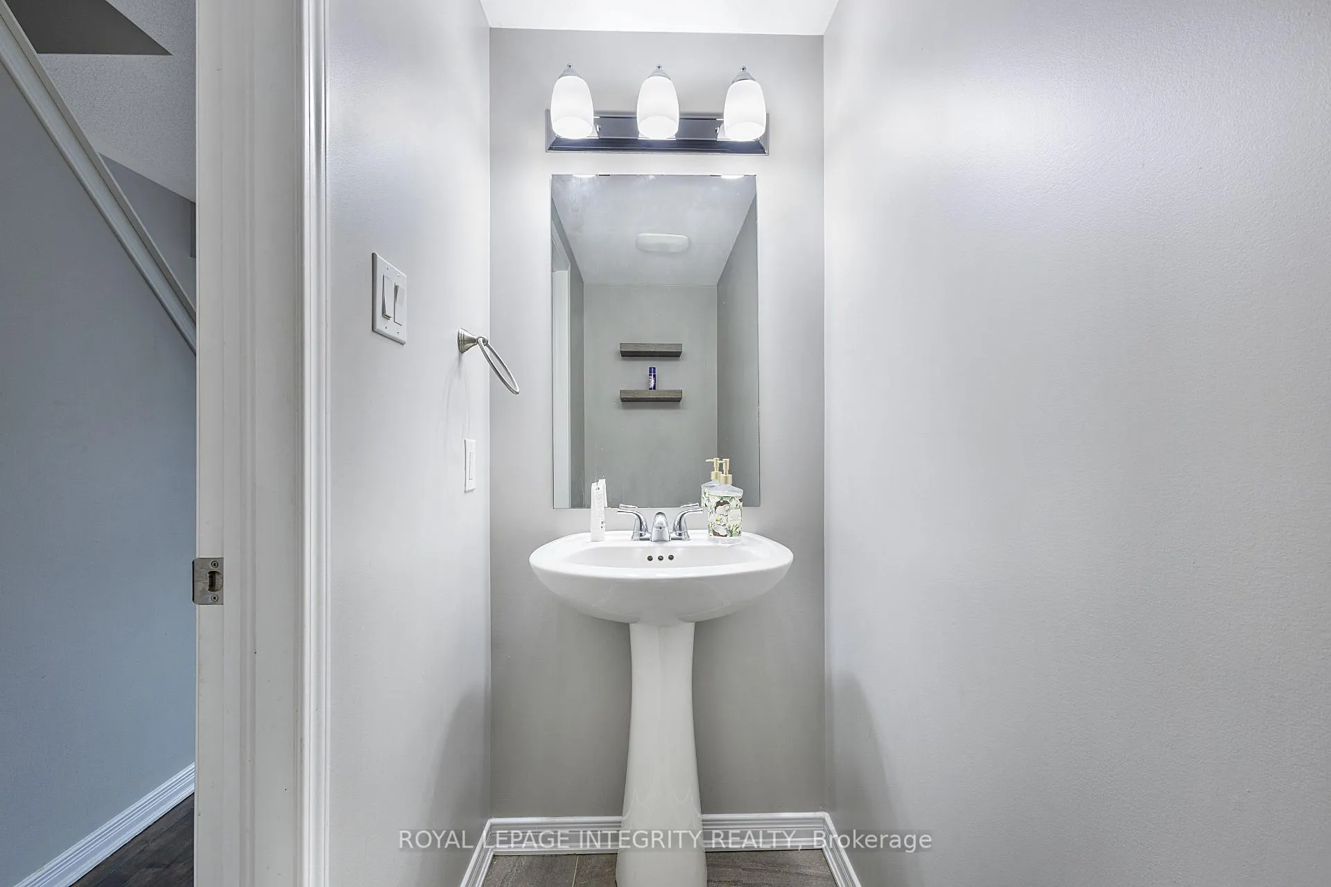 Photo 11 of 863 Element Place, Ottawa, Kanata - Emerald Meadows/Trailwest — HOMEH