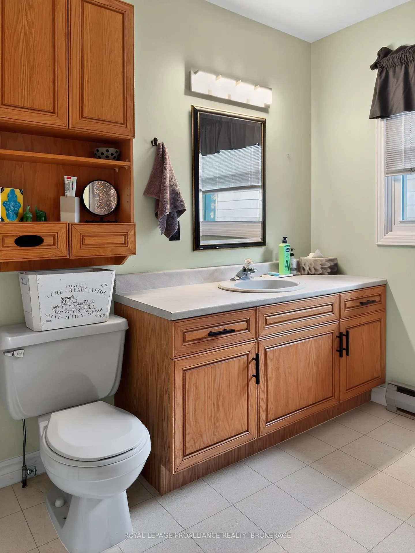 Photo 19 of 727 Aylmer Crescent, Kingston, South of Taylor-Kidd Blvd — HOMEH