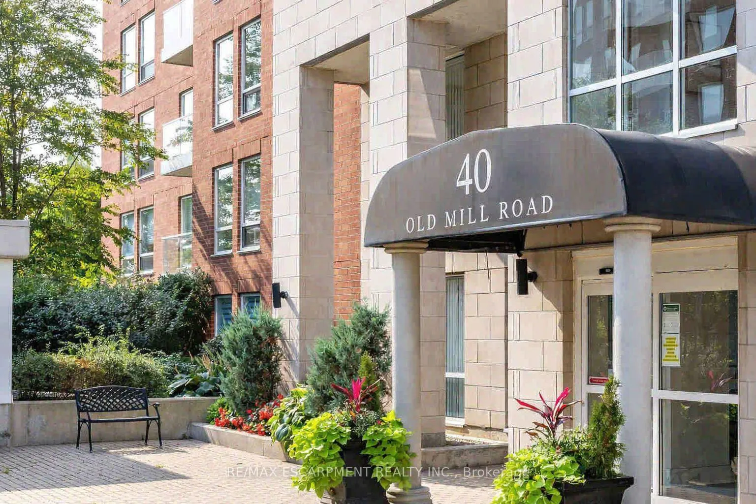 Photo 1 of Unit 507, 40 Old Mill Road, Oakville, Old Oakville — HOMEH