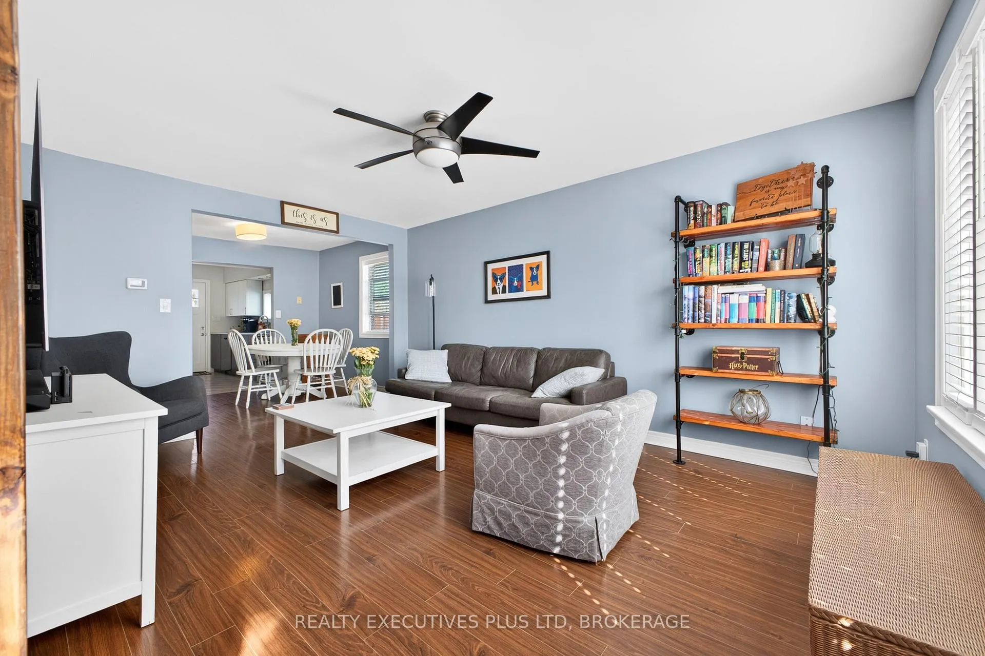 Photo 5 of 46 Doncaster Boulevard, St. Catharines, Fairview — HOMEH