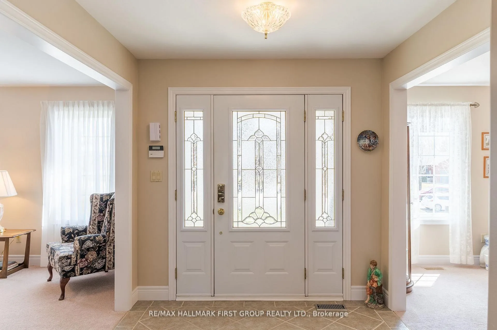 Photo 4 of 4 Bluewater Avenue, Kawartha Lakes, Fenelon — HOMEH