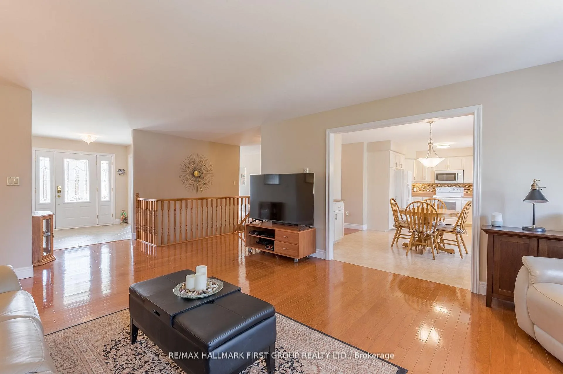 Photo 9 of 4 Bluewater Avenue, Kawartha Lakes, Fenelon — HOMEH