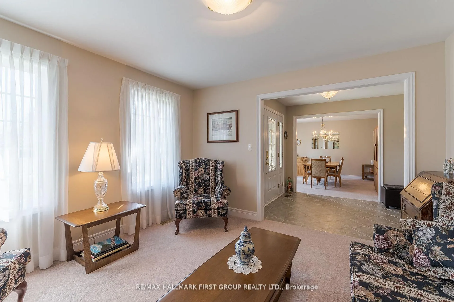 Photo 12 of 4 Bluewater Avenue, Kawartha Lakes, Fenelon — HOMEH