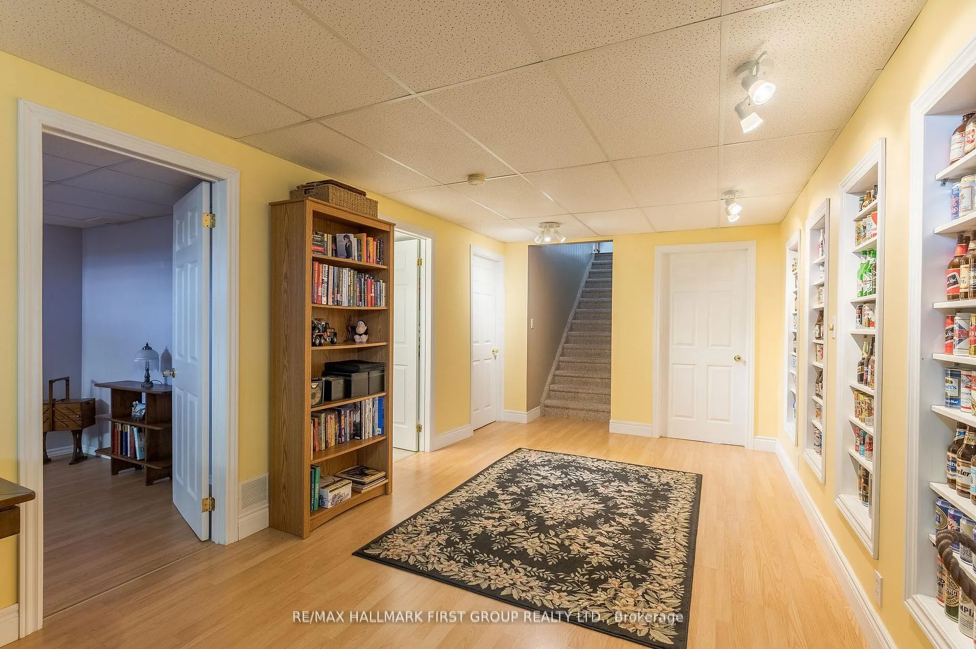Photo 27 of 4 Bluewater Avenue, Kawartha Lakes, Fenelon — HOMEH