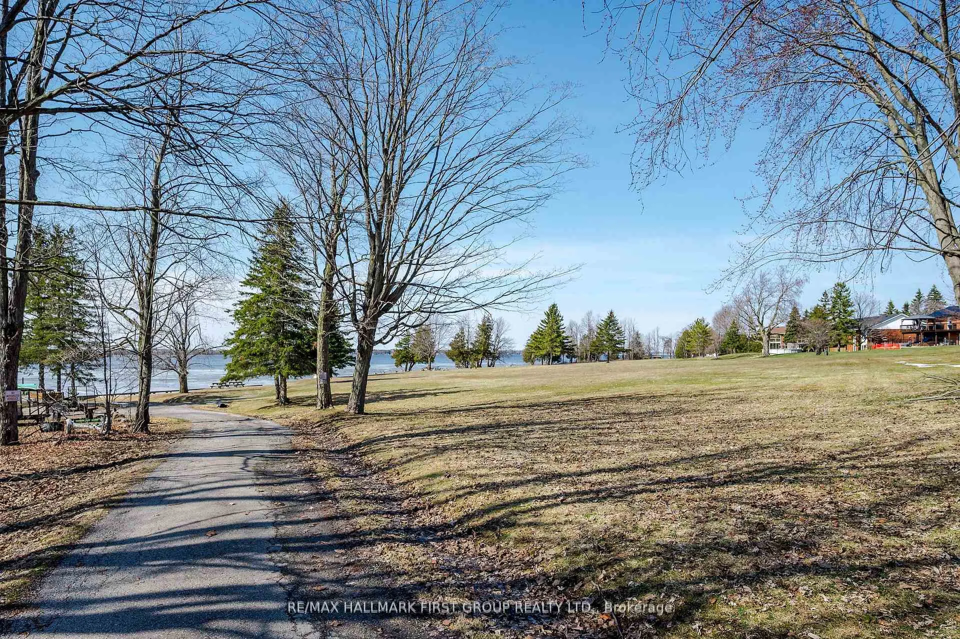 Photo 33 of 4 Bluewater Avenue, Kawartha Lakes, Fenelon — HOMEH
