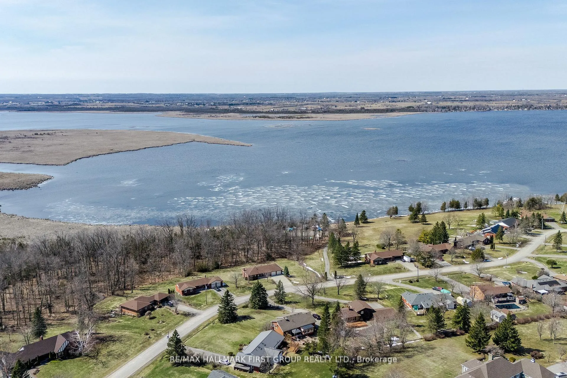 Photo 36 of 4 Bluewater Avenue, Kawartha Lakes, Fenelon — HOMEH