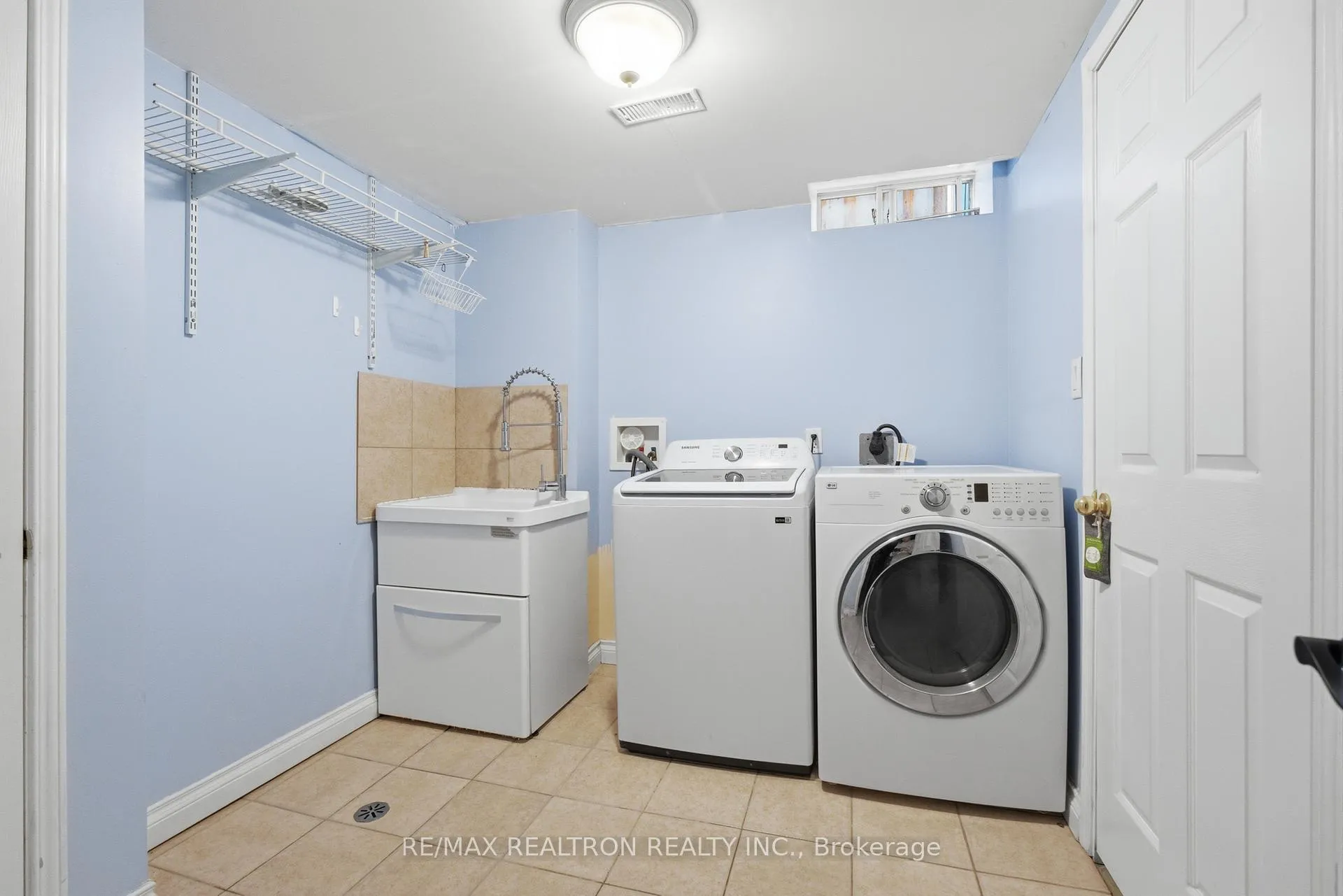 Photo 33 of 150 Borrows Street, Vaughan, Lakeview Estates — HOMEH