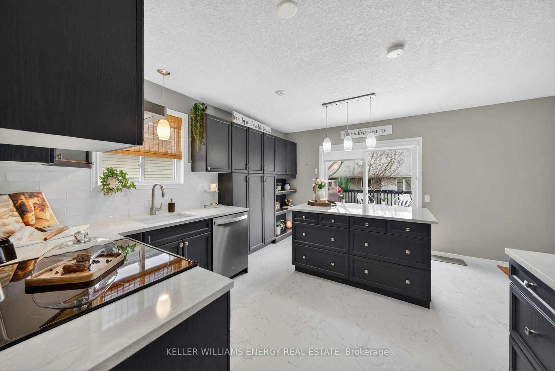 Photo 16 of 35 Cretney Drive, Prince Edward County, Wellington Ward — HOMEH