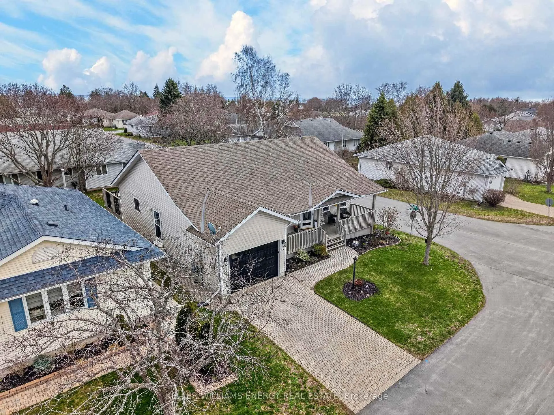 Photo 25 of 35 Cretney Drive, Prince Edward County, Wellington Ward — HOMEH