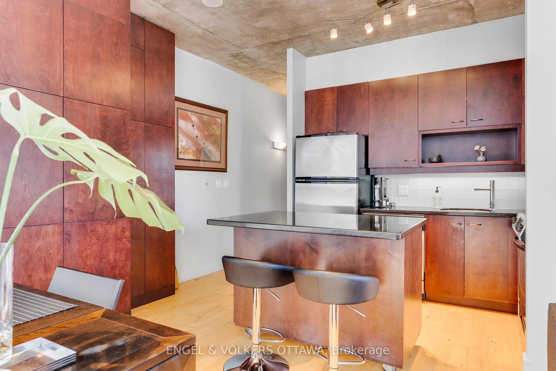 Photo 15 of Unit 903, 179 George Street, Ottawa, Lower Town/Byward Market — HOMEH